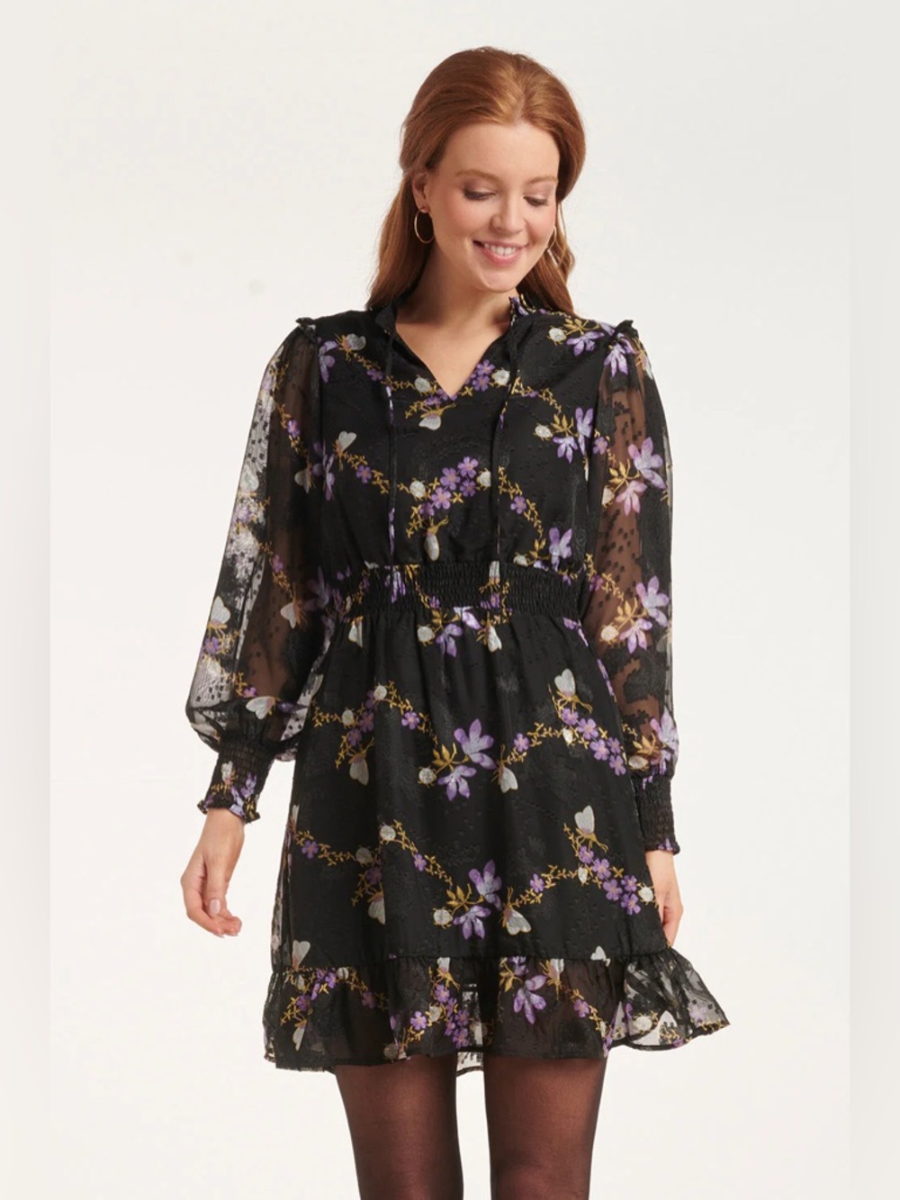 Smashed Lemon Size 4 Chiffon Short Smocked & Ruffled Dress
